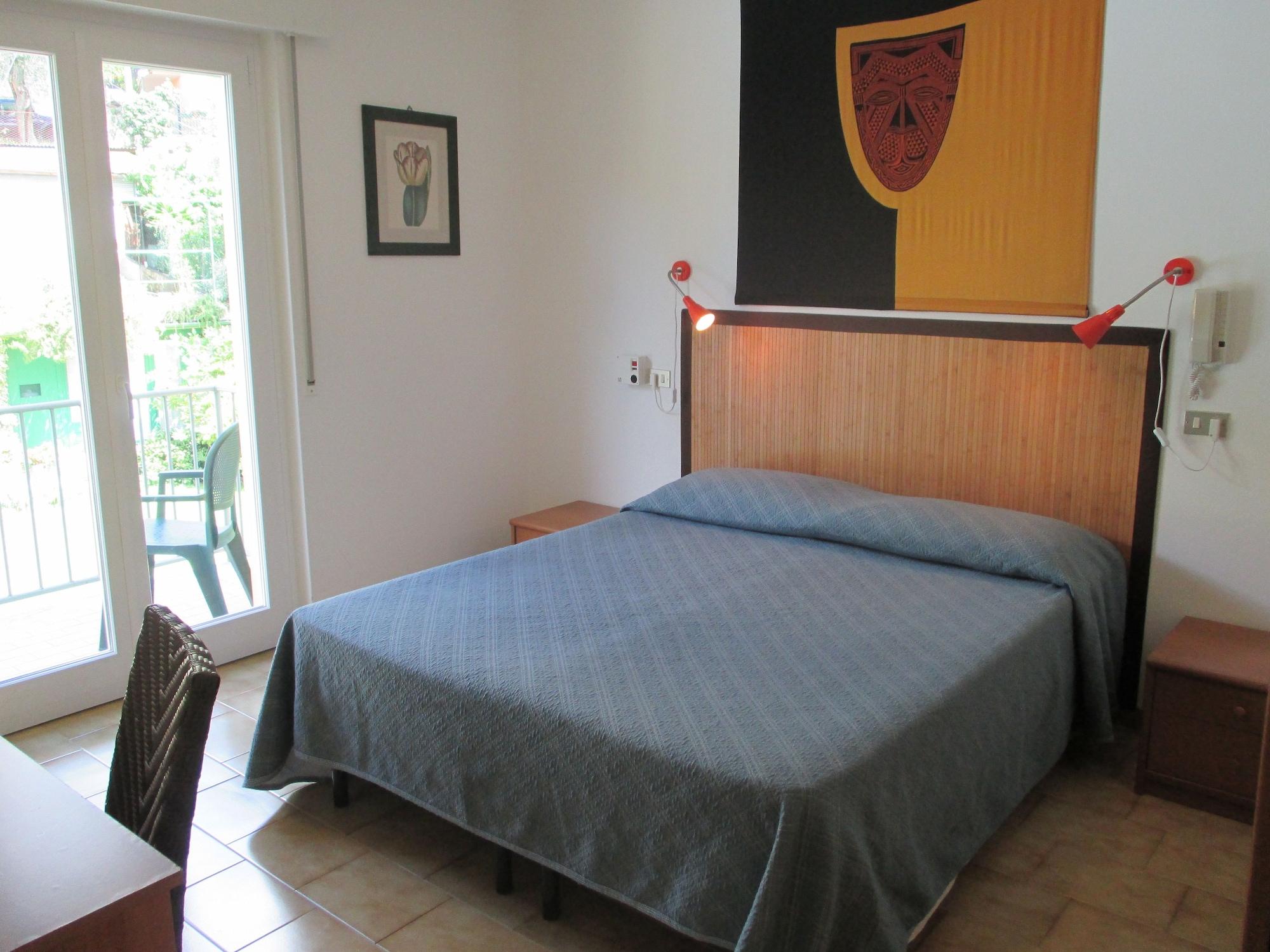 Hotel Casa Popi Malcesine Exteriör bild