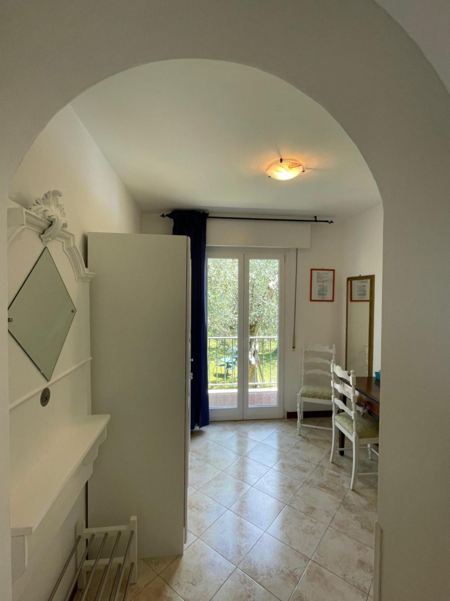 Hotel Casa Popi Malcesine Exteriör bild