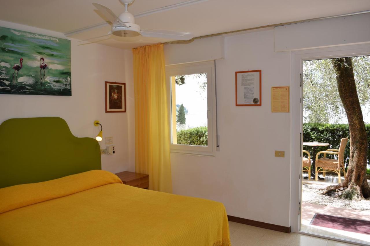 Hotel Casa Popi Malcesine Exteriör bild