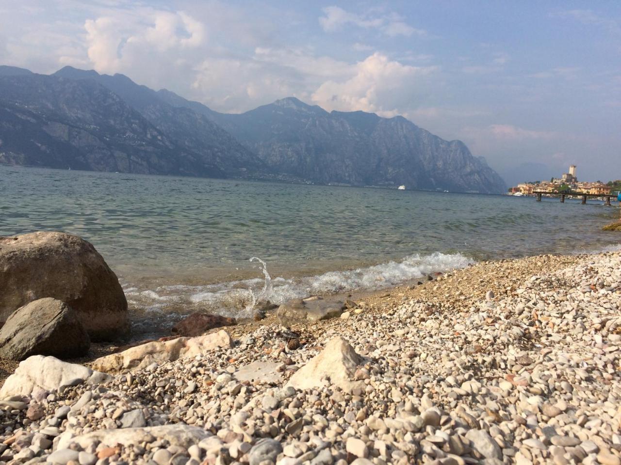 Hotel Casa Popi Malcesine Exteriör bild